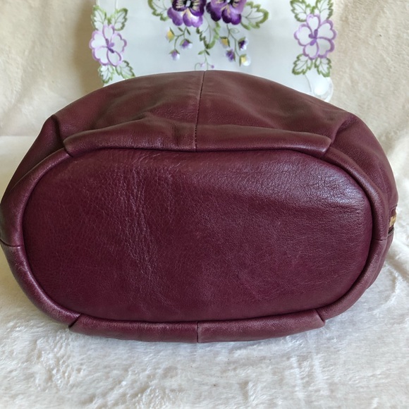 COACH Madison Marielle in Burgundy - Picture 3 of 8